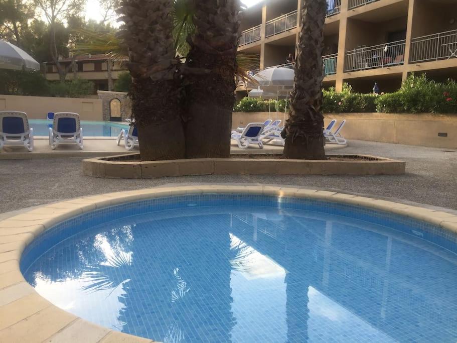 Les Appartements De La Marina サナリー・シュル・メール エクステリア 写真
